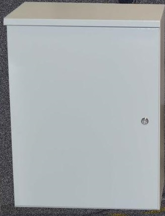 [N3WM070050030] Cofre BT   de 0700X0500X0300  ), IP44/IP55, Lamina galvanizada C18 Color Ral7035